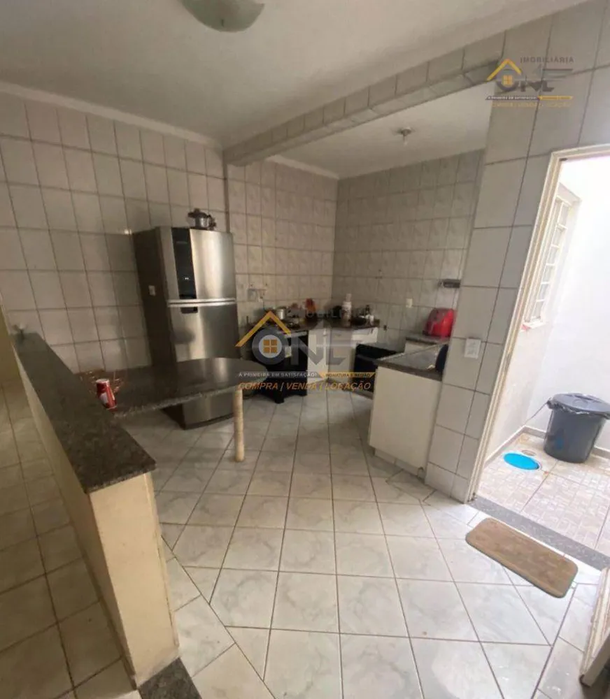 Casa, 5 quartos, 250 m² - Foto 5