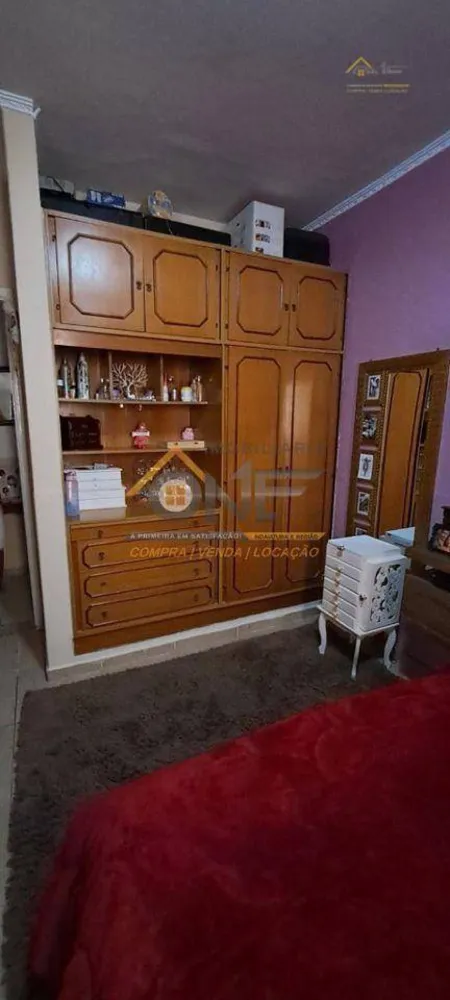 Casa, 3 quartos, 240 m² - Foto 12