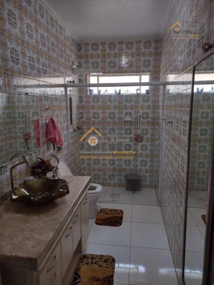Casa, 3 quartos, 240 m² - Foto 16