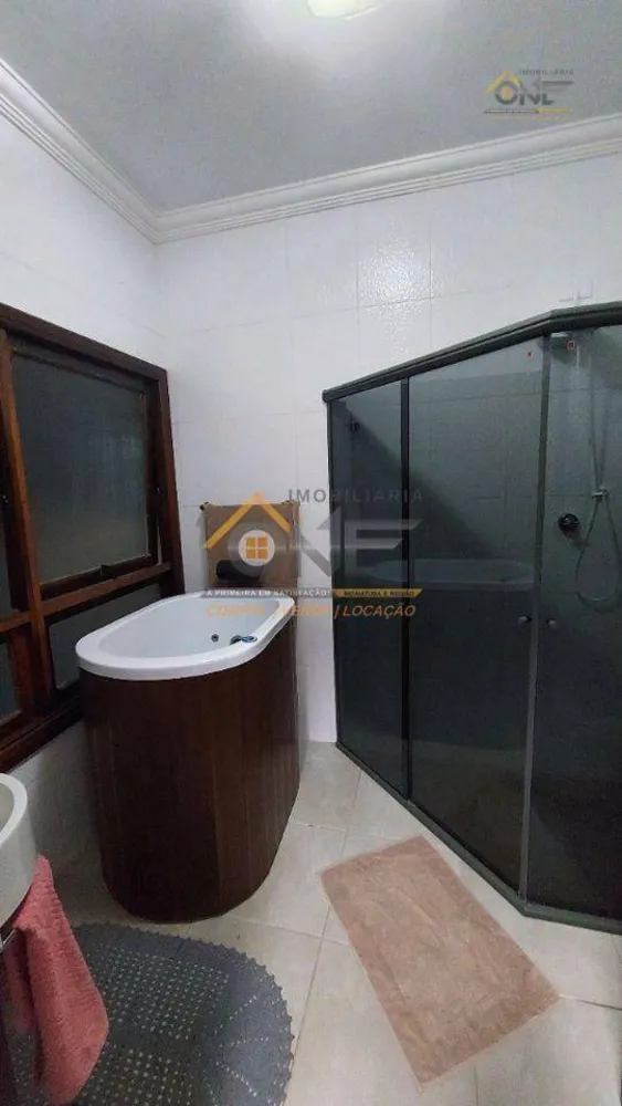 Casa, 3 quartos, 218 m² - Foto 6