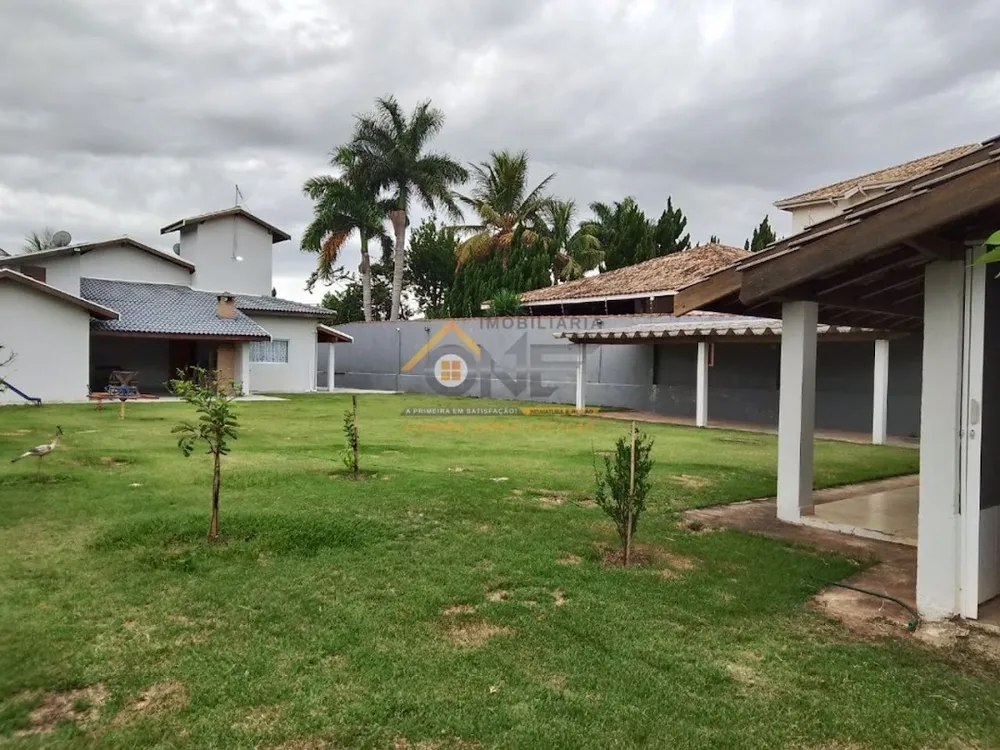 Chácara, 3 quartos, 1000 m² - Foto 1
