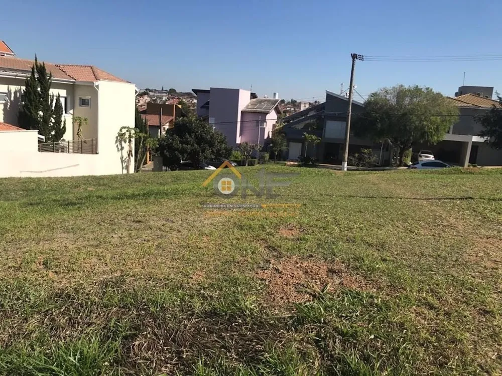 Loteamento e Condomínio, 450 m² - Foto 1