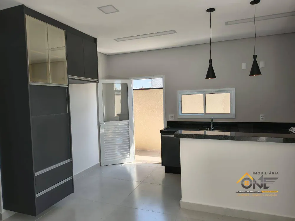 Casa, 3 quartos, 70 m² - Foto 1