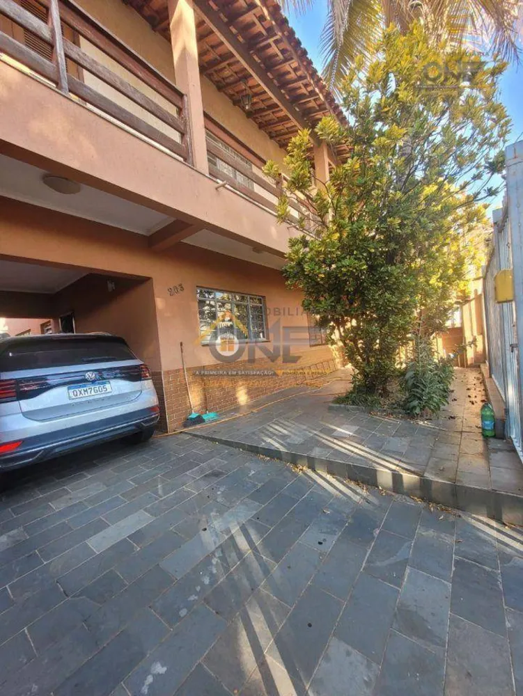 Casa, 5 quartos, 240 m² - Foto 14