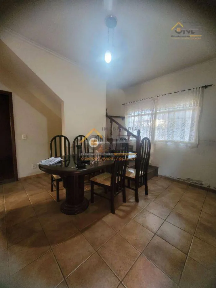 Casa, 5 quartos, 240 m² - Foto 6