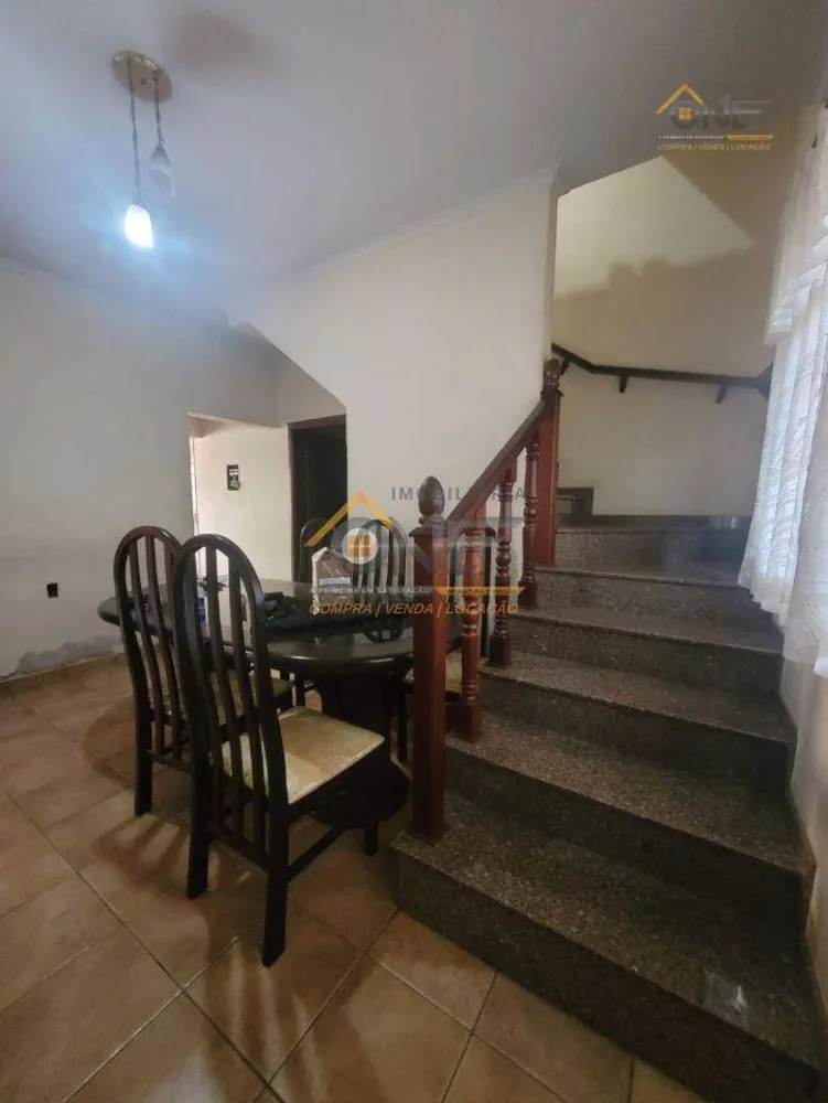 Casa, 5 quartos, 240 m² - Foto 7