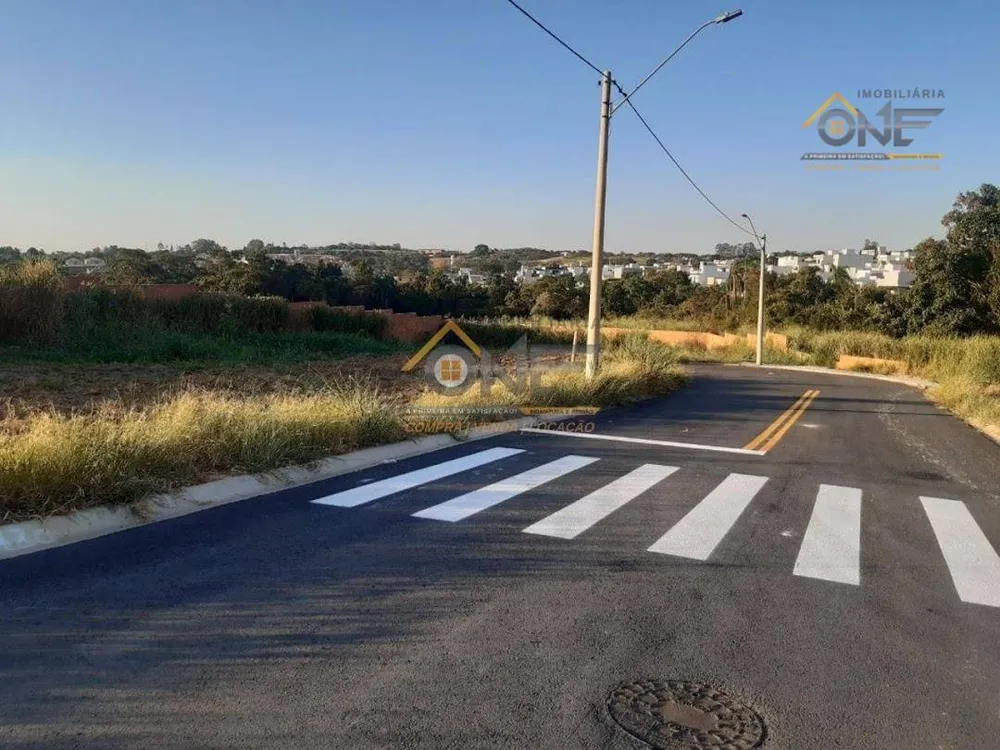 Loteamento e Condomínio, 300 m² - Foto 1