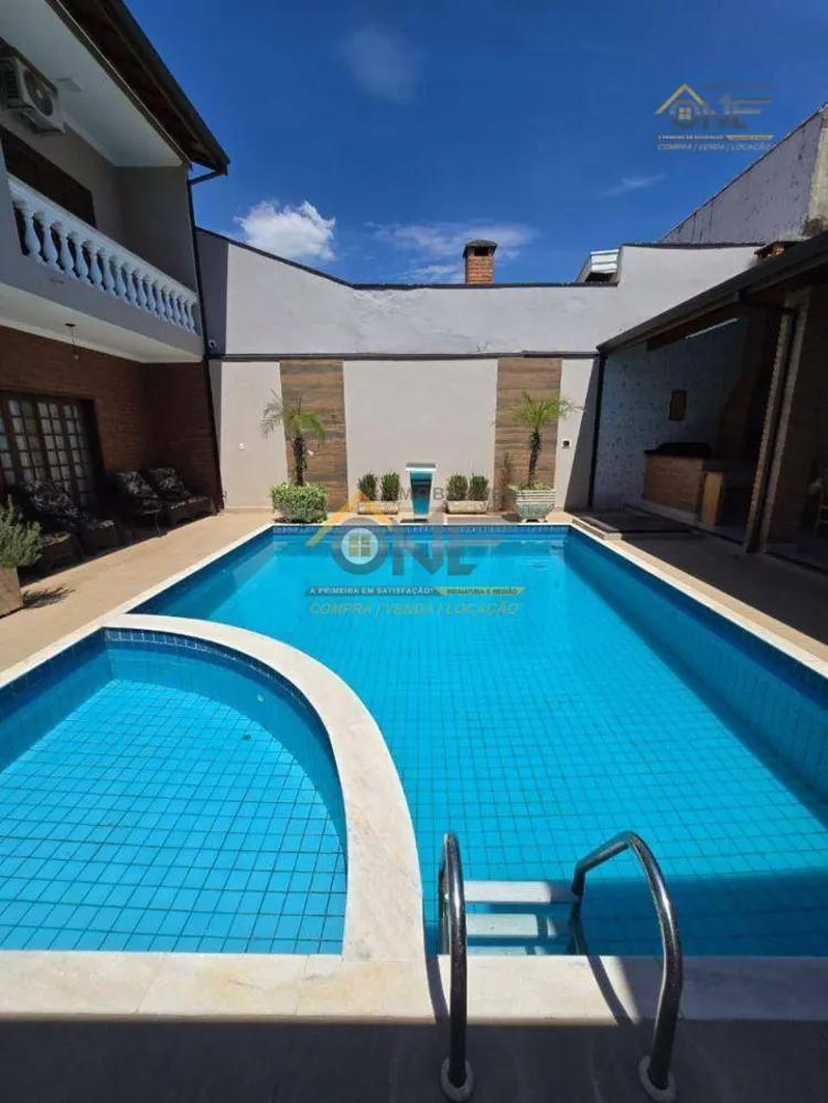 Casa, 3 quartos, 228 m² - Foto 11