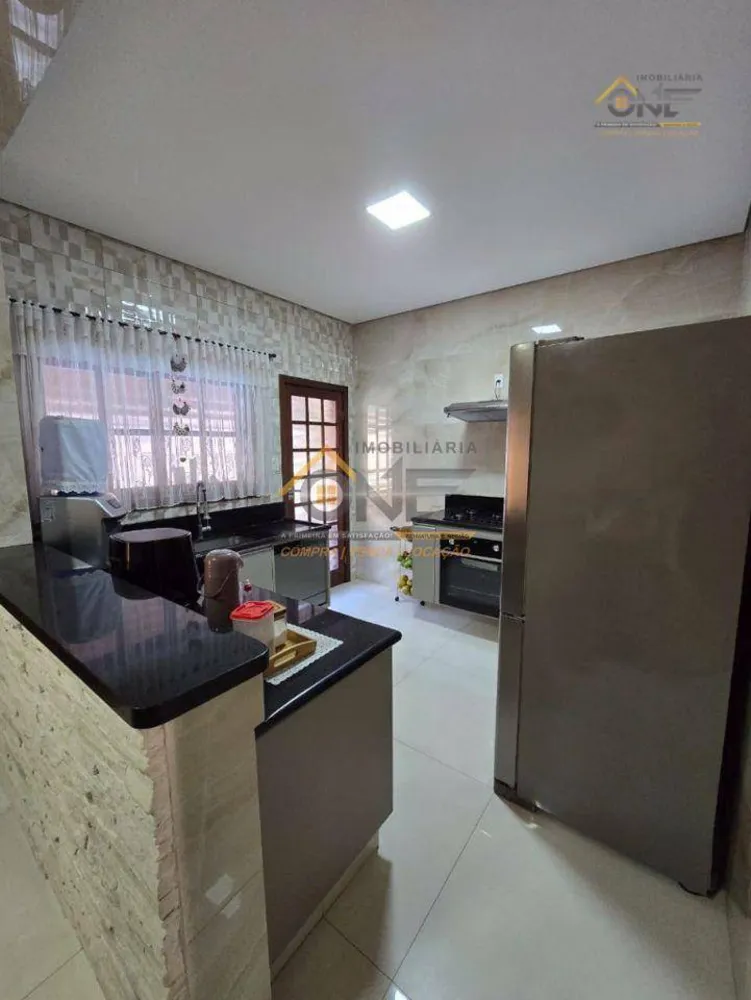 Casa, 3 quartos, 228 m² - Foto 6
