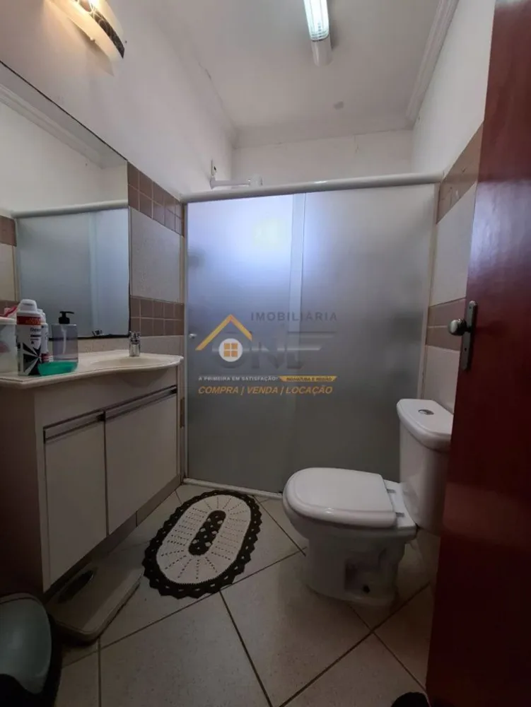 Casa, 6 quartos, 187 m² - Foto 2