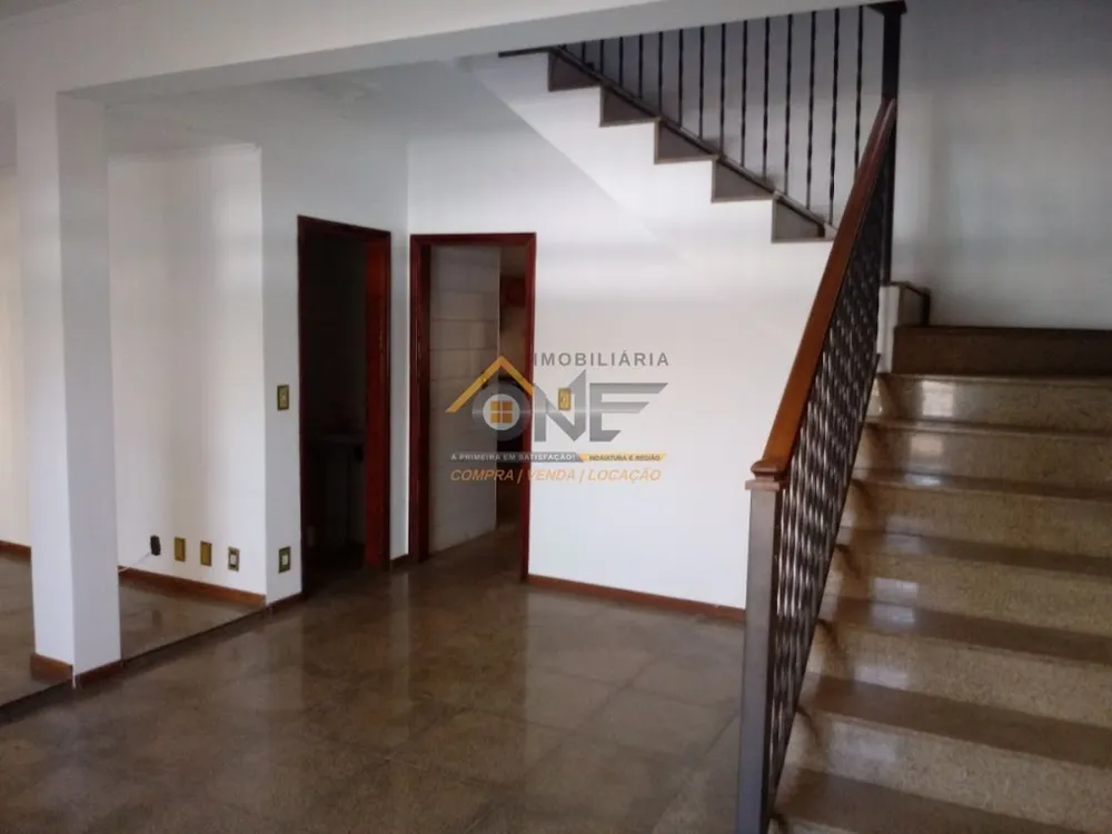 Casa, 4 quartos, 250 m² - Foto 2
