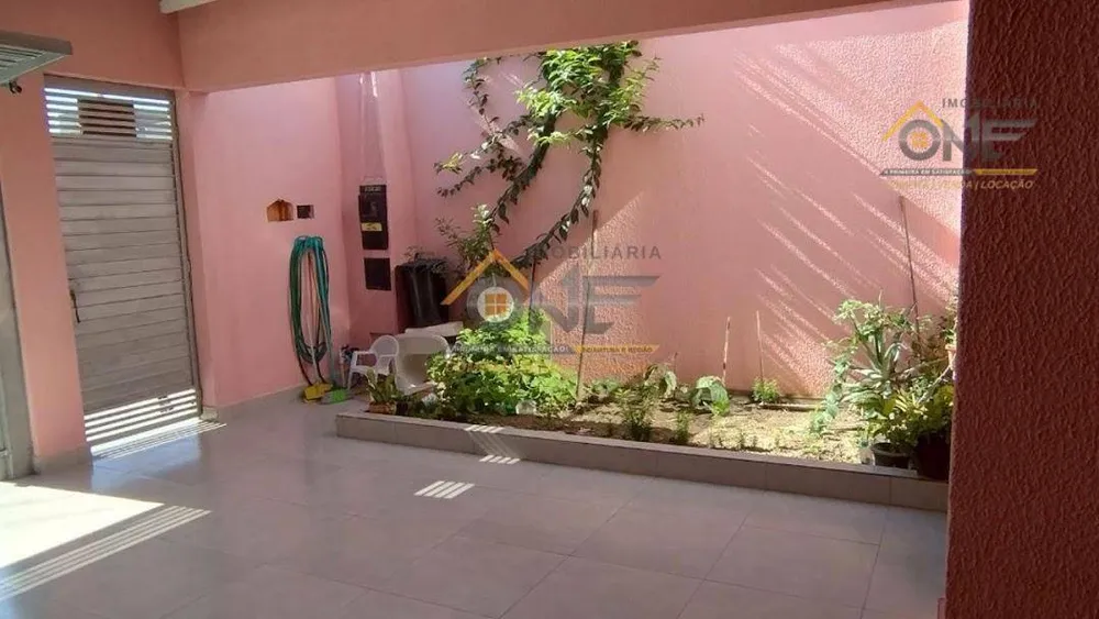 Casa, 2 quartos, 129 m² - Foto 1