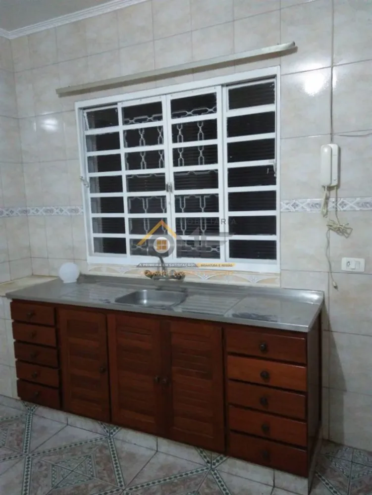 Casa, 3 quartos, 235 m² - Foto 3