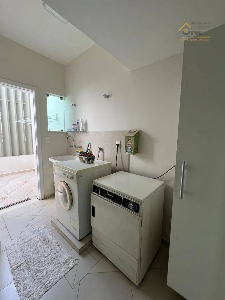 Sobrado, 3 quartos, 249 m² - Foto 12