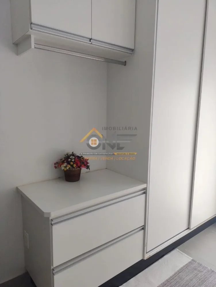 Chácara, 3 quartos, 2500 m² - Foto 1