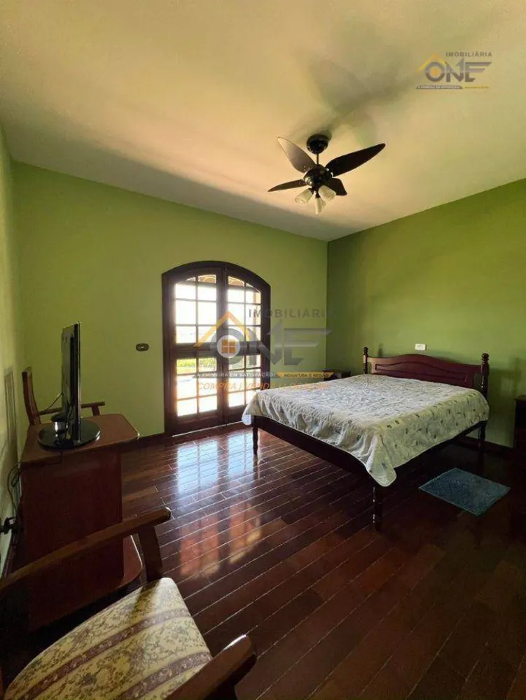 Chácara, 3 quartos, 3368 m² - Foto 8