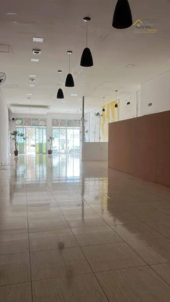 Loja-Salão, 360 m² - Foto 1