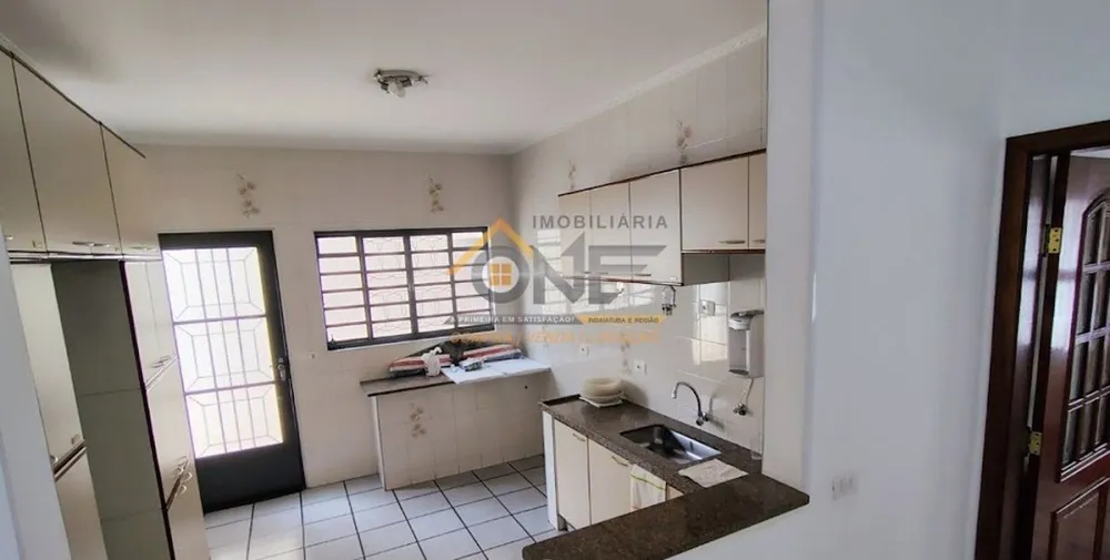 Casa, 3 quartos, 198 m² - Foto 1