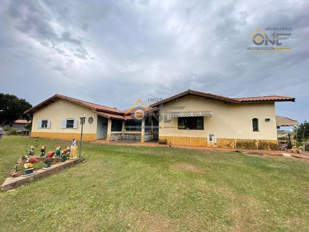 Chácara, 4 quartos, 2230 m² - Foto 6