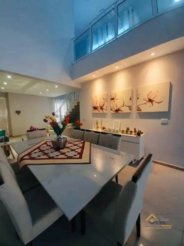 Sobrado, 3 quartos, 258 m² - Foto 4