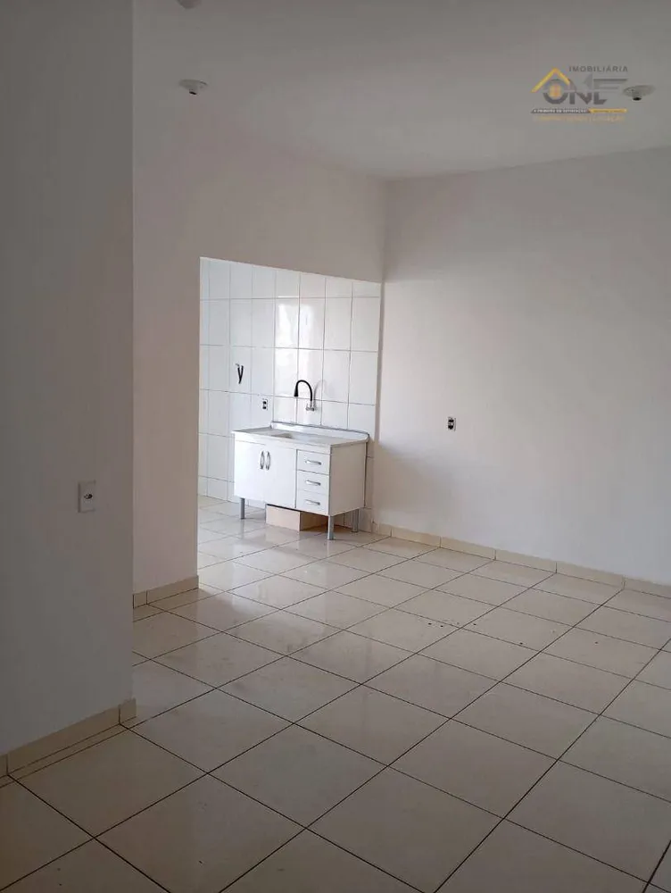 Casa, 1 quarto, 70 m² - Foto 2