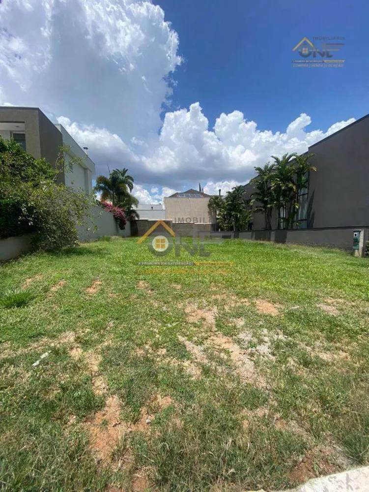 Loteamento e Condomínio, 501 m² - Foto 1