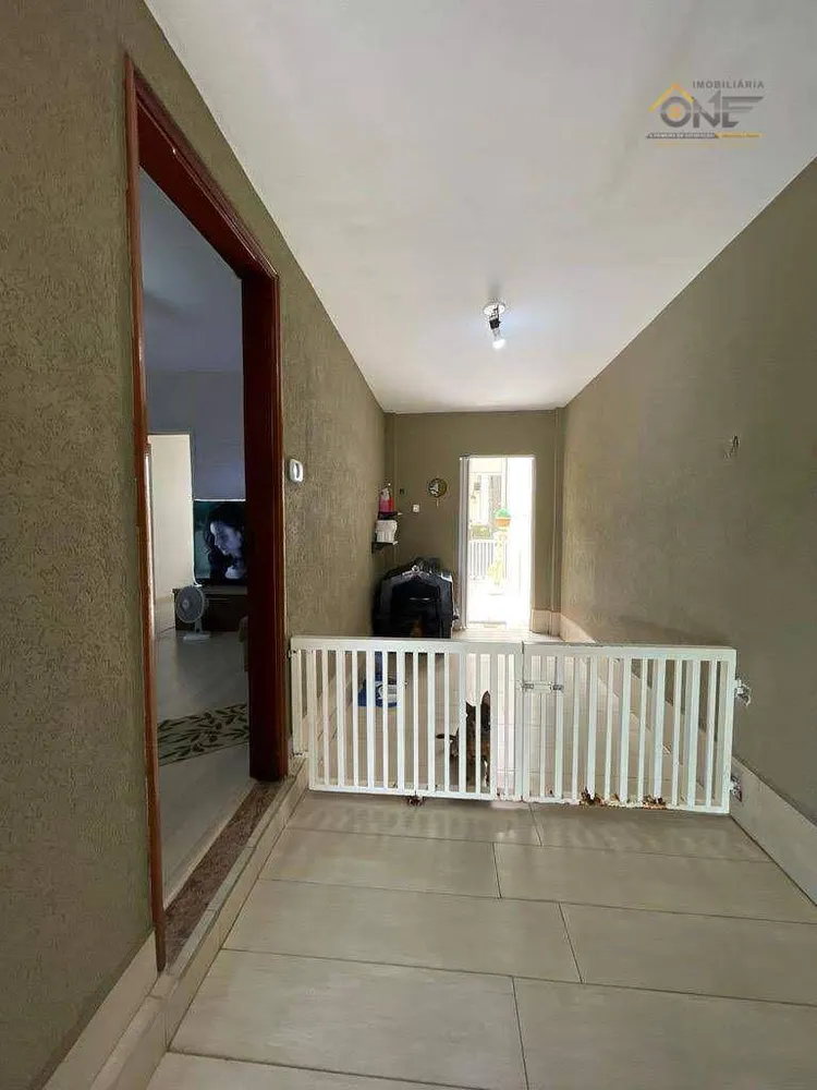 Casa, 3 quartos, 197 m² - Foto 4