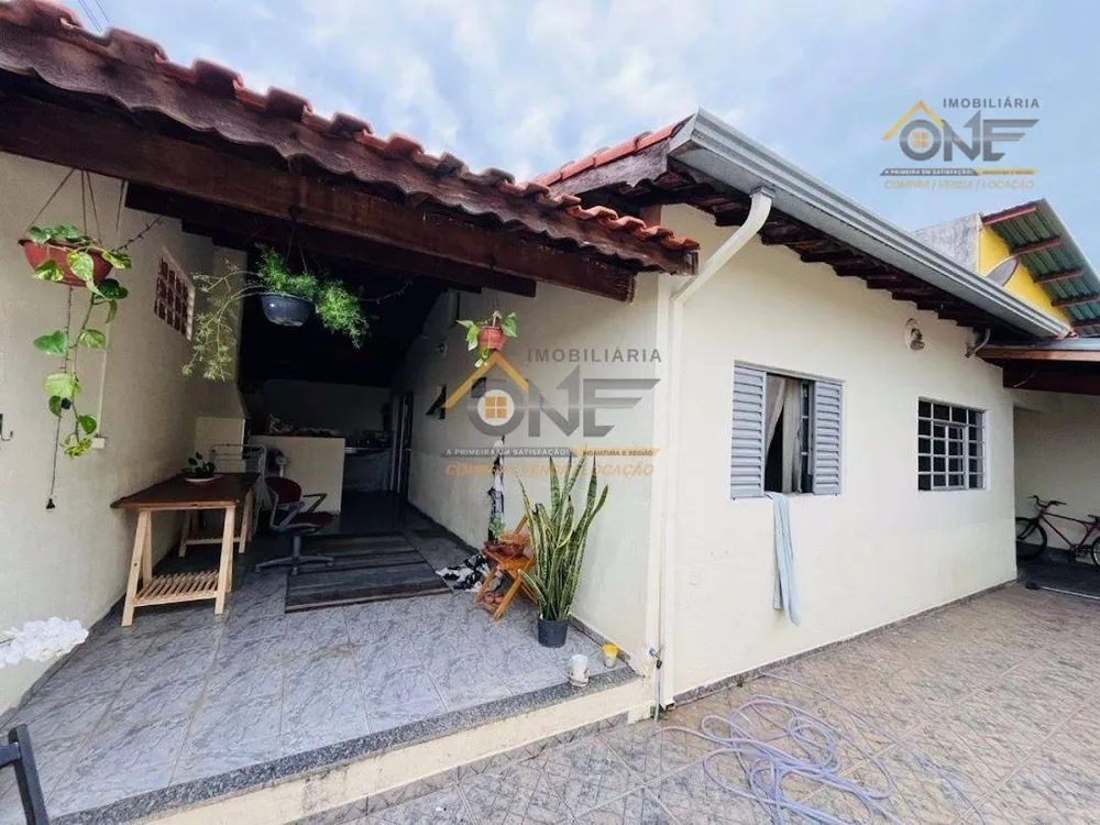 Casa, 3 quartos, 141 m² - Foto 1