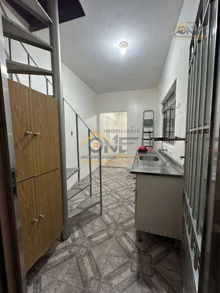 Casa, 4 quartos, 245 m² - Foto 8