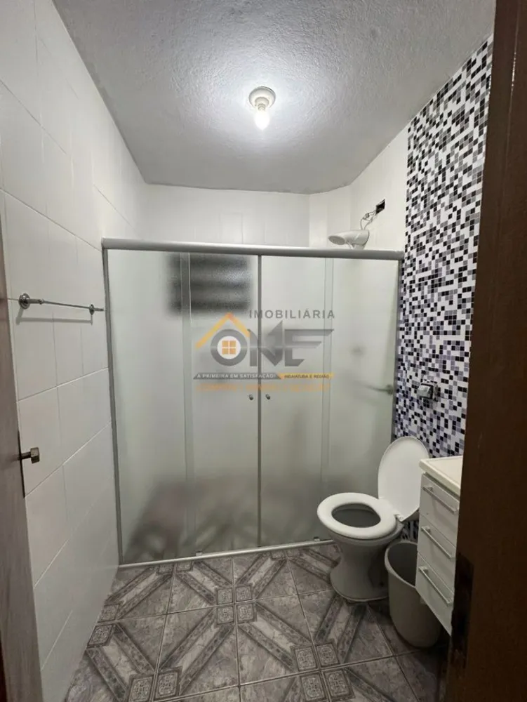 Casa, 4 quartos, 245 m² - Foto 1