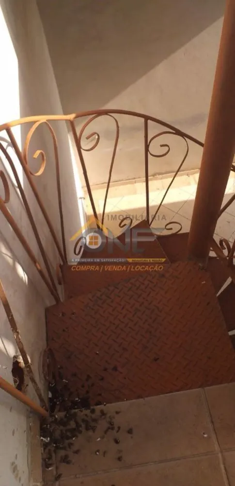 Casa, 6 quartos, 180 m² - Foto 3