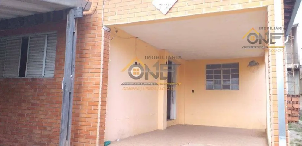 Casa, 6 quartos, 180 m² - Foto 1