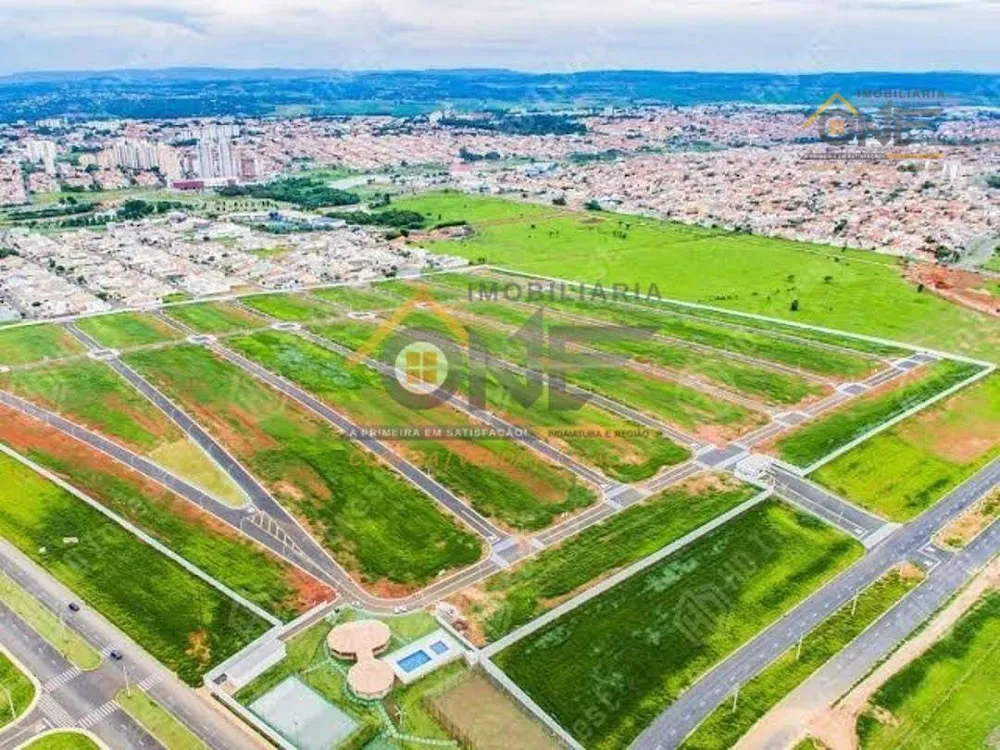 Loteamento e Condomínio, 394 m² - Foto 1