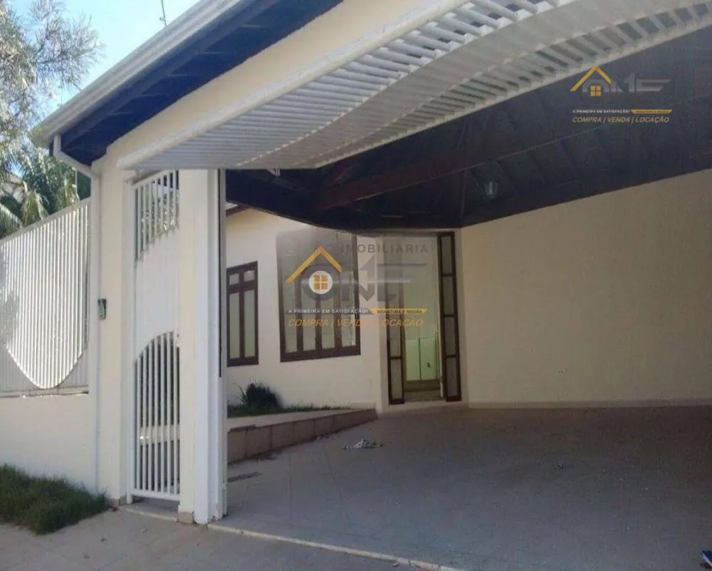 Casa, 3 quartos, 207 m² - Foto 1