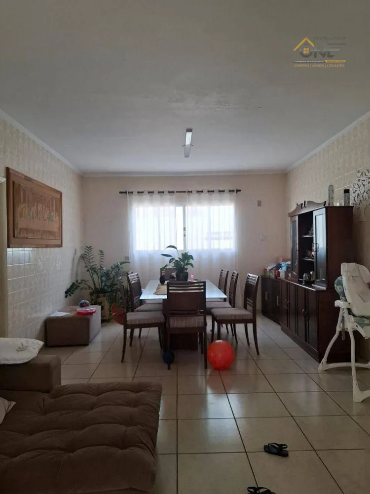 Casa, 3 quartos, 225 m² - Foto 6