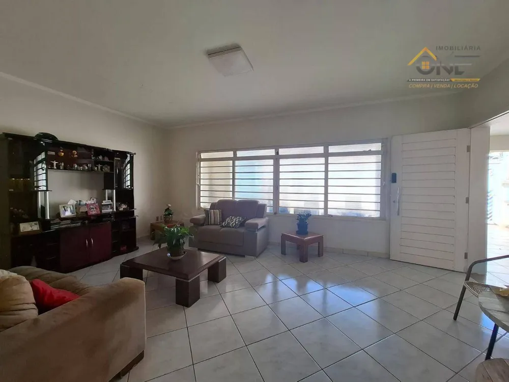 Casa, 3 quartos, 225 m² - Foto 4