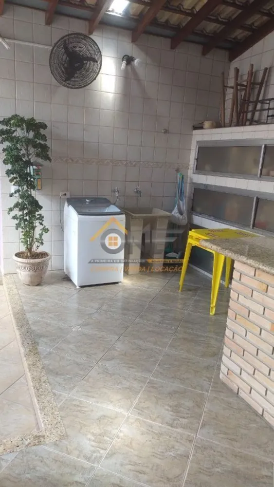 Casa, 3 quartos, 156 m² - Foto 2