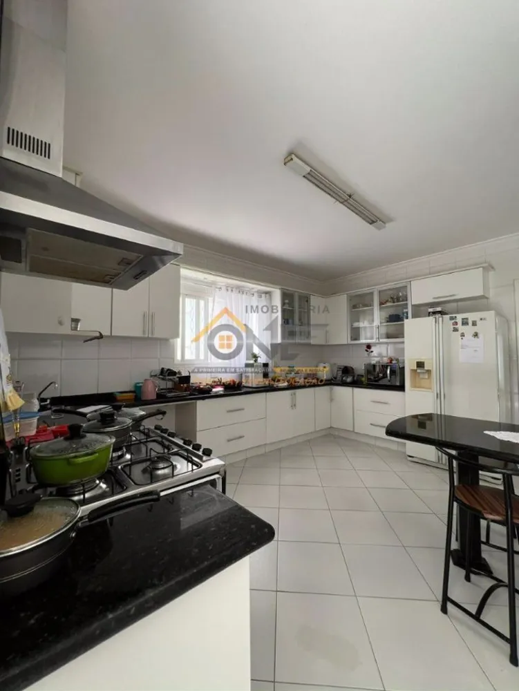 Casa, 3 quartos, 300 m² - Foto 3