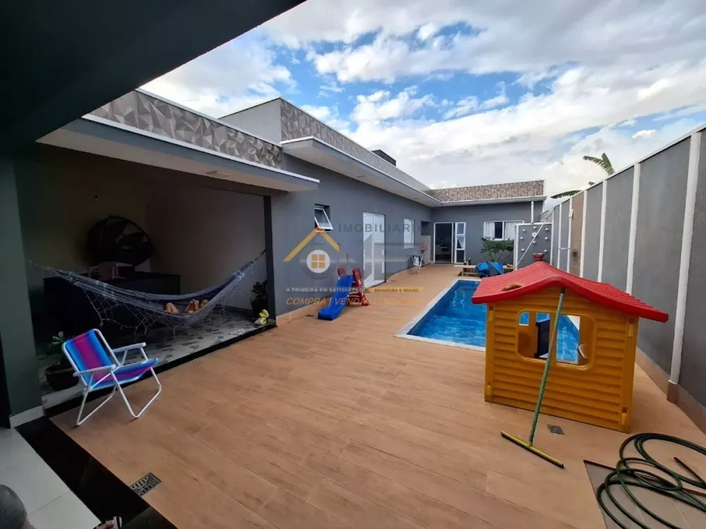 Casa, 3 quartos, 190 m² - Foto 2