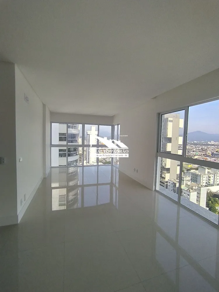Apartamento, 3 quartos, 123 m² - Foto 3