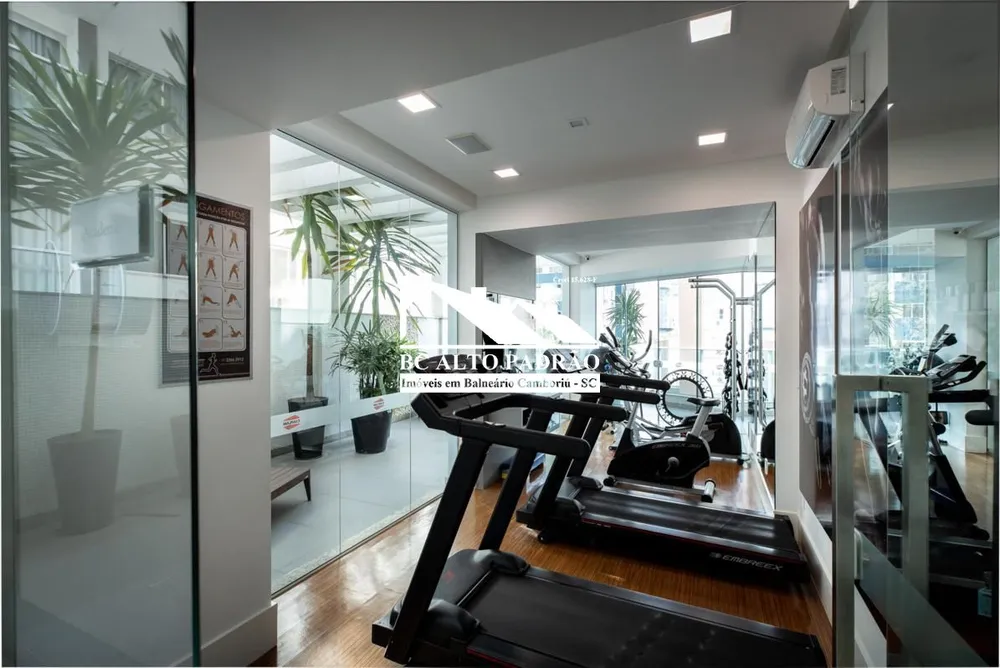 Apartamento, 3 quartos, 140 m² - Foto 2