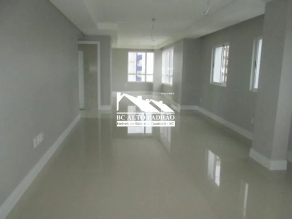 Apartamento, 3 quartos, 136 m² - Foto 2