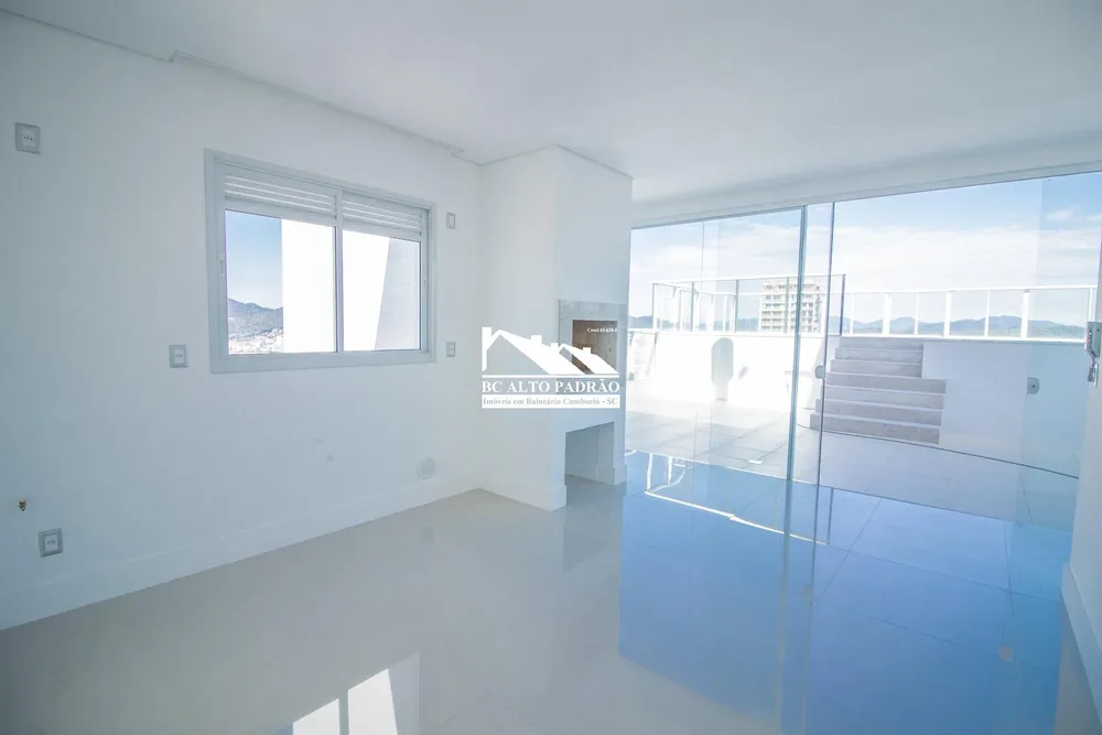 Cobertura, 4 quartos, 269 m² - Foto 2