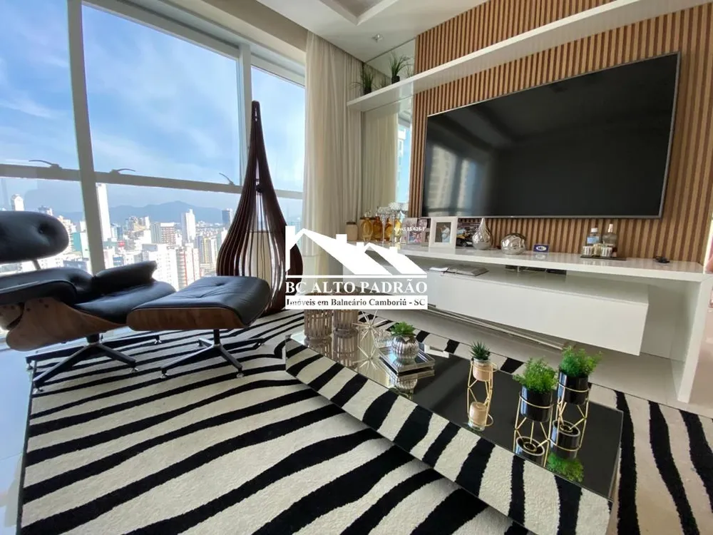 Apartamento, 3 quartos, 143 m² - Foto 1