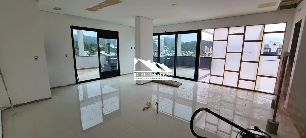 Cobertura, 4 quartos, 224 m² - Foto 2