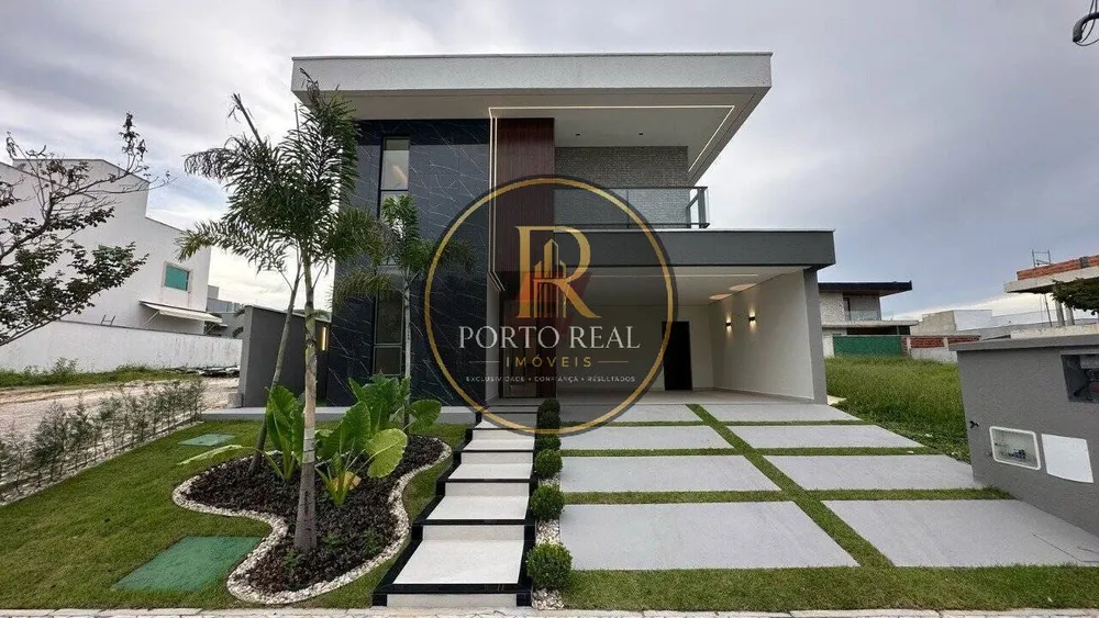 Casa, 4 quartos, 251 m² - Foto 1