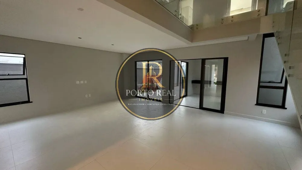 Casa, 4 quartos, 251 m² - Foto 2
