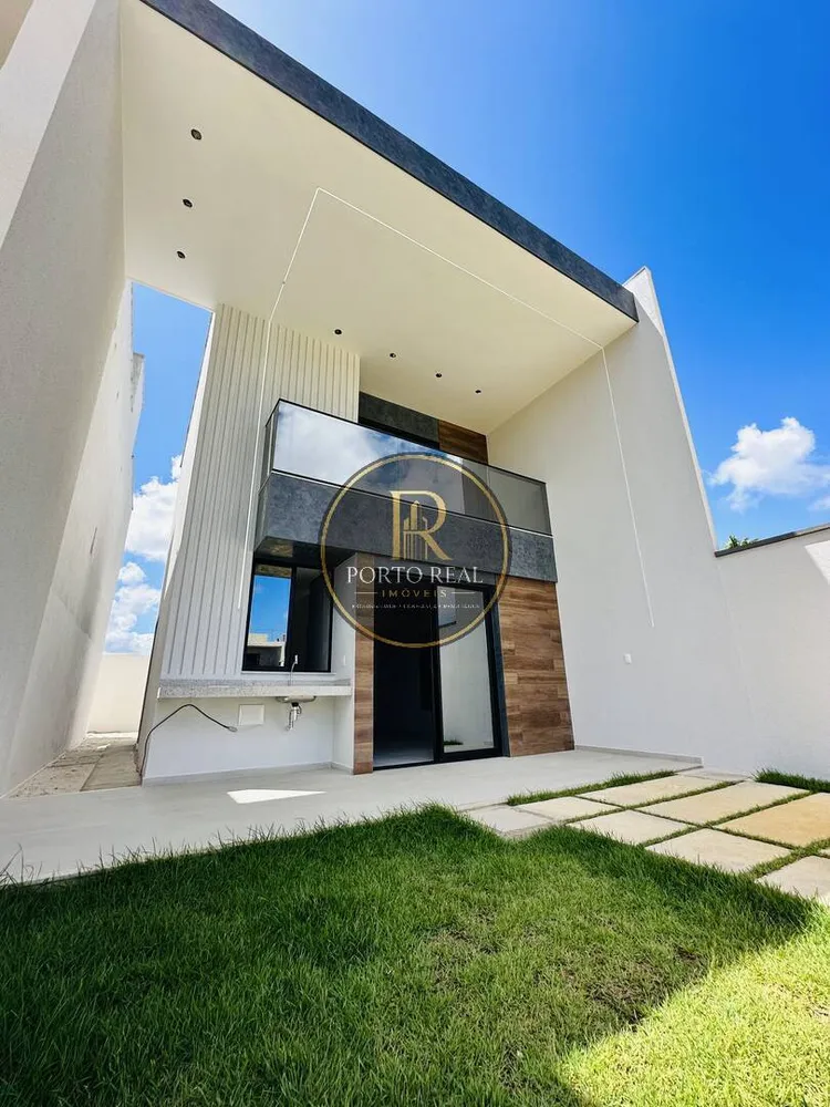Casa, 3 quartos, 114 m² - Foto 1