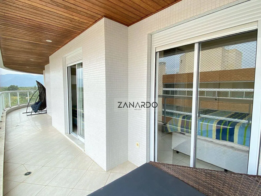 Cobertura, 5 quartos, 230 m² - Foto 4