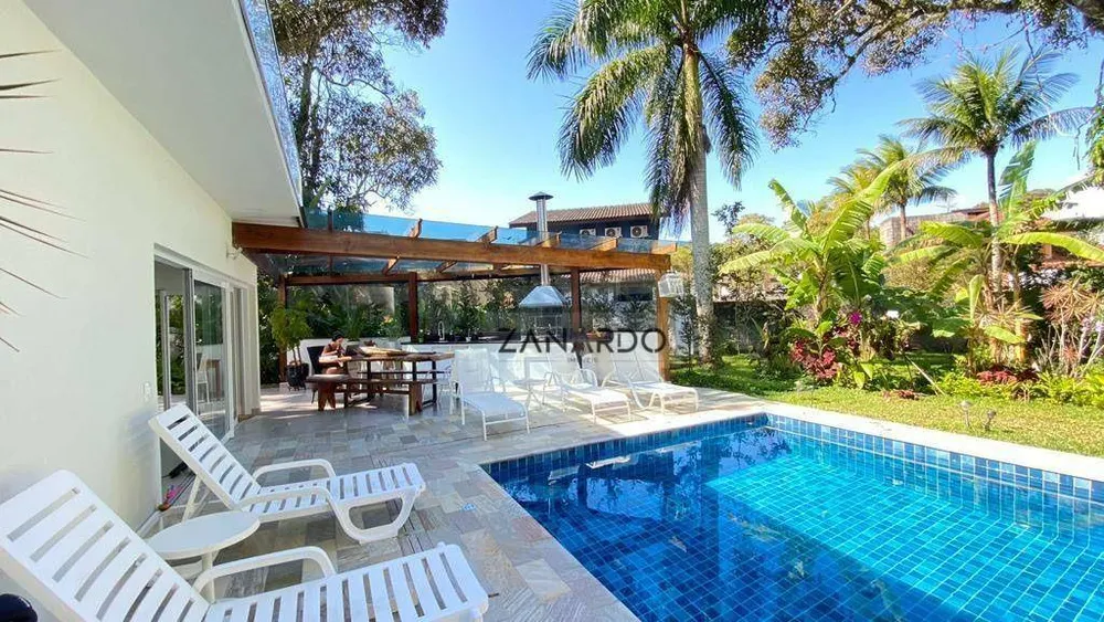 Casa de Condomínio, 6 quartos - Foto 1